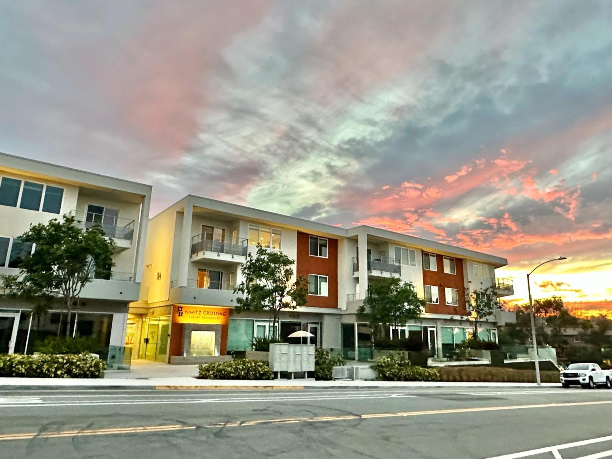 Nimitz Crossing Luxury Residences サンディエゴ エクステリア 写真