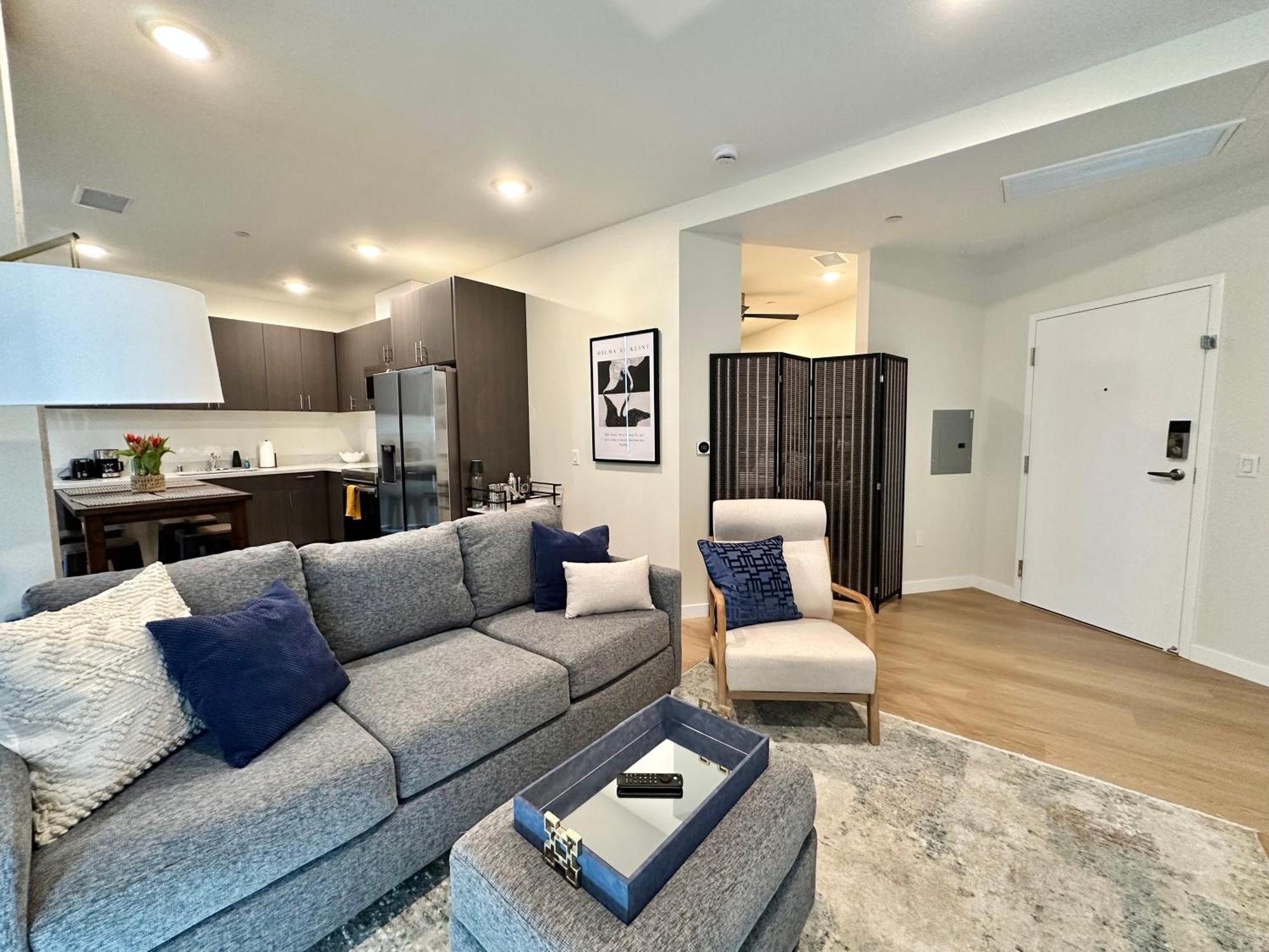 Nimitz Crossing Luxury Residences サンディエゴ 部屋 写真
